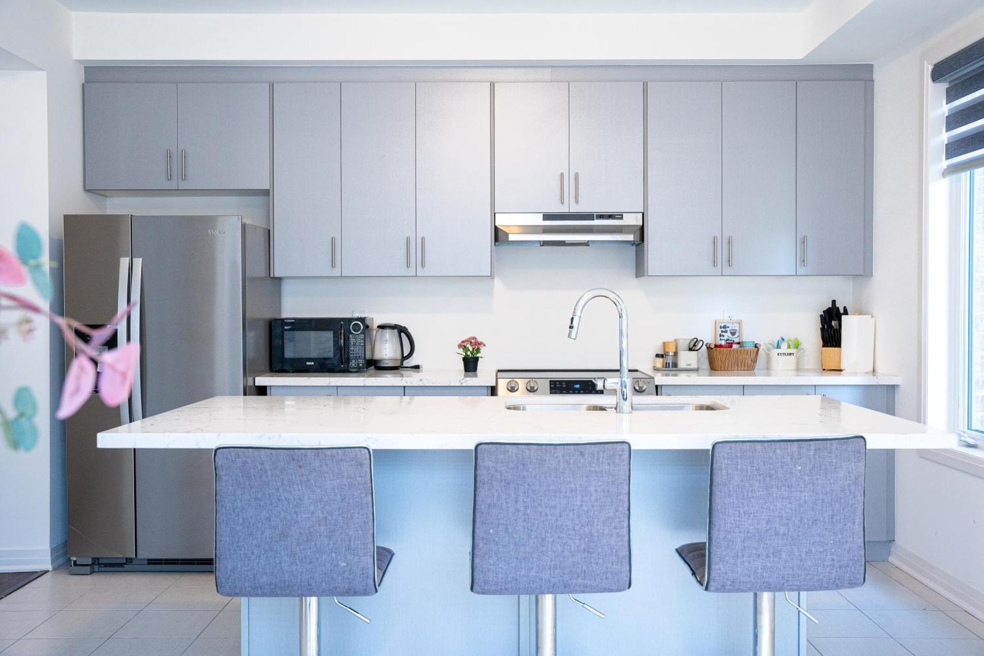Modern 4Br House In Barrie! Villa Dış mekan fotoğraf